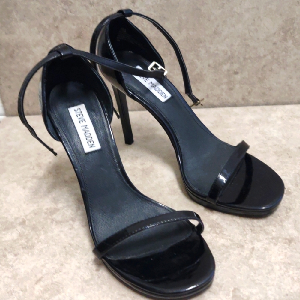 Steve Madden Black Heel, Size 7.5